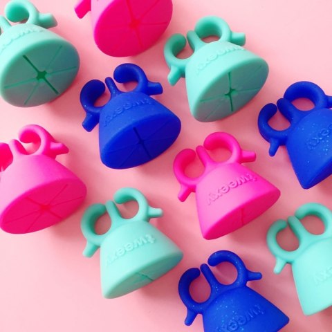 Uchwyt na lakier, Tweexy - Bonbon pink Uchwyt na lakier, Tweexy - Bonbon pink