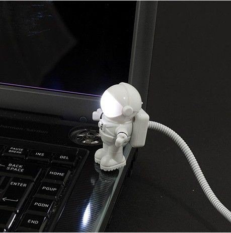 Lampka astronauta na USB Lampka astronauta na USB