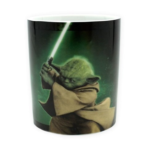 STAR WARS - Kubek/Breloczek/Plakietki "Yoda" STAR WARS - Kubek/Breloczek/Plakietki "Yoda"