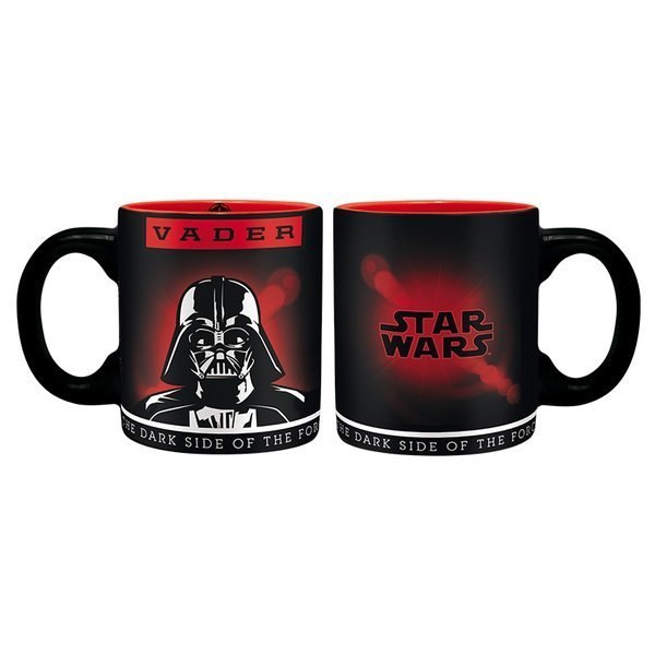 STAR WARS - Zestaw Szklanka/Breloczek/Filiżanka "Dark Vador" STAR WARS - Zestaw Szklanka/Breloczek/Filiżanka "Dark Vador"