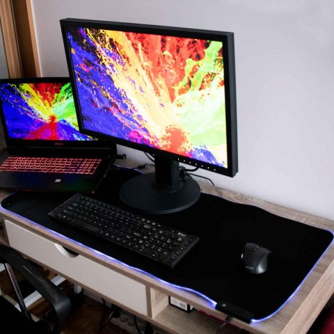 Podkładka pod mysz na biurko RGB 40 x 90 x 0.4 cm Podkładka pod mysz na biurko RGB 40 x 90 x 0.4 cm
