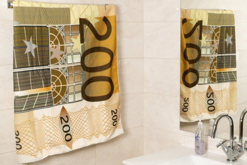 Ręcznik kąpielowy 200 EUR Ręcznik kąpielowy 200 EUR